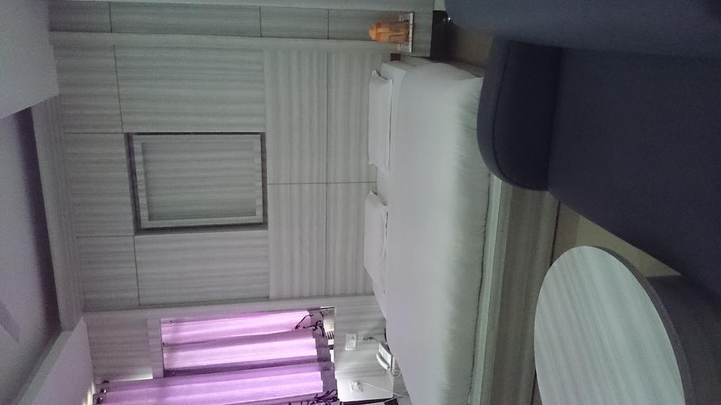 Hotel Maharaja Katra  Buitenkant foto